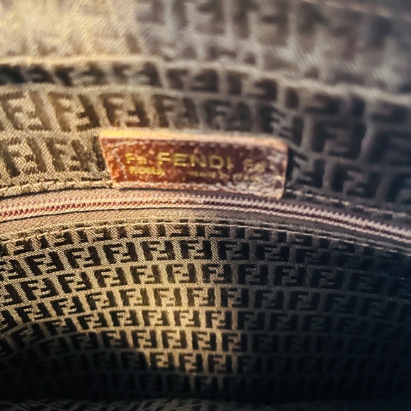 RARE Vintage FENDI ITALY intrecciato brown Leather Crossbody 60's shoulder bag - Picture 8 of 16